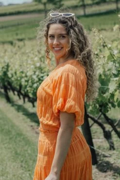 Matilda Tangerine Shirred Cotton Bubble SS Crop Top -Fashion Clothing Store 0B74D417 0B13 4A9E 9A8B 72DCD9E77ED3 1 105 c