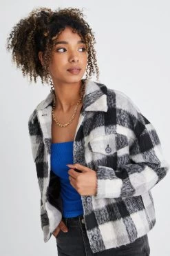Seattle Black Check Textured Teddy Jacket