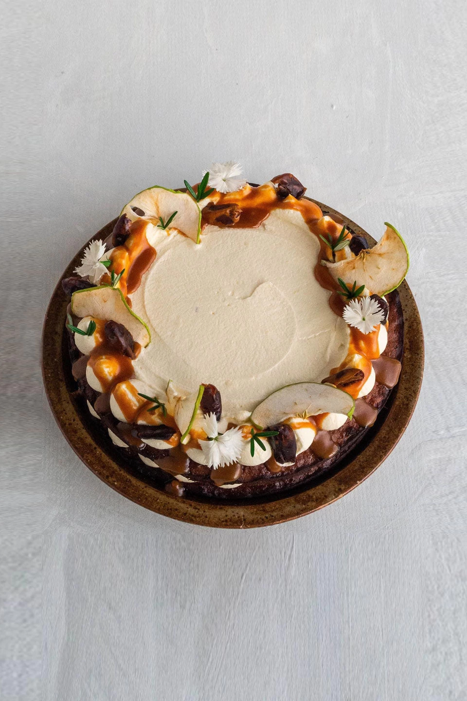 Sticky Date With Seasonal Fruit Baking Kit 4 Sticky Date With Seasonal Fruit Baking Kit - Image 2