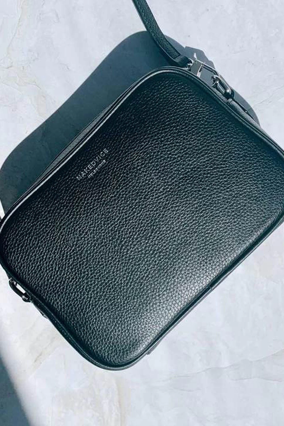 The 1995 Silver Zip Crossbody Bag Pebble Black Leather 5 The 1995 Silver Zip Crossbody Bag Pebble Black Leather - Image 3