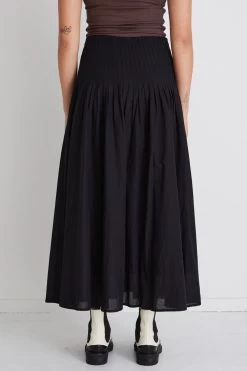 Pepe Black Cotton Pintuck Waist Midi Skirt 13 Pepe Black Cotton Pintuck Waist Midi Skirt -Fashion Clothing Store 3294F564 66FE 4E9C 994C 565CBA2A8871 1 105 c