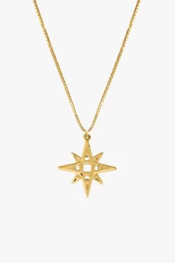 Single Star Necklace