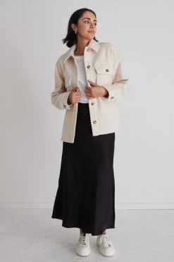 Pinot Bone Mini Boucle Oversized Shacket