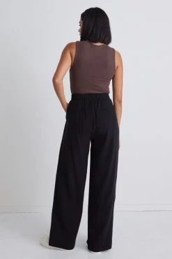 Tailor Black Pleat Front Wide Leg Pant -Fashion Clothing Store 4099EF65 7FBC 499F AA54 DC2246970764 1 105 c