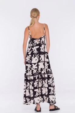 Dallas Black Natural Flower Maxi Dress 7 Dallas Black Natural Flower Maxi Dress -Fashion Clothing Store 50642DallasMaxi Exclusive Black Natural Flower Print BLAK 18737 1200x c41b888f 03a1 45d3 b16d 8be4bdecf398