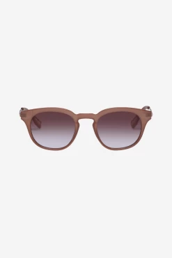 Le Specs Trasher Barley Brown Gradient Lens Sunglasses 8 Le Specs Trasher Barley Brown Gradient Lens Sunglasses -Fashion Clothing Store 5 f83be310 0cc9 4579 9938 d37cf7474cc2