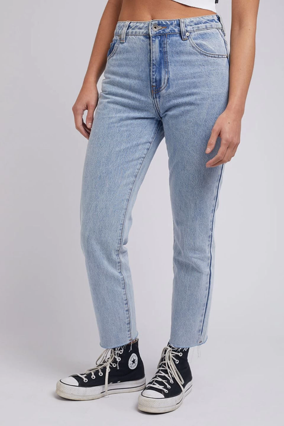 Monica Light Blue Mom Jean 6 Monica Light Blue Mom Jean - Image 4