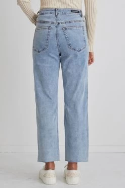 Carlie Vintage Blue Straight Leg Distressed Raw Hem Faded Jean -Fashion Clothing Store 69AD8F15 2723 4476 B590 462BE263F2A4 1 201 a