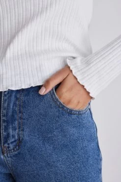 Shout Ivory Rib Cropped Crew LS Tee 8 Shout Ivory Rib Cropped Crew LS Tee -Fashion Clothing Store 74AA68D5 43AD 4A6C B5A7 D1826F36835C 1 105 c