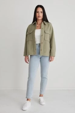 Pinot Sage Mini Boucle Oversized Shacket 10 Pinot Sage Mini Boucle Oversized Shacket -Fashion Clothing Store 8321C5A0 A3C8 4AC6 892B 546B3460A9DA 1 105 c