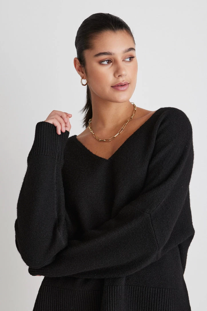 Ida Black Fluffy V-Neck Jumper 6 Ida Black Fluffy V-Neck Jumper - Image 4