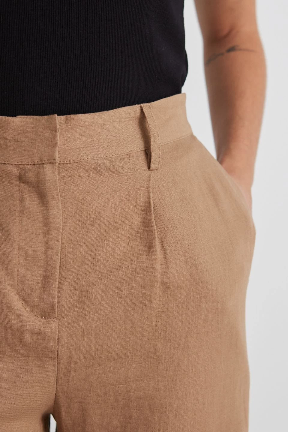 Island Mocha Linen Pleat Front Wide Leg Pant 5 Island Mocha Linen Pleat Front Wide Leg Pant - Image 4