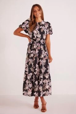 Willow Black Floral SS Midi Dress 10 Willow Black Floral SS Midi Dress -Fashion Clothing Store A15ED05E 49F0 4F56 B61F AABD1273C7B2 1 105 c