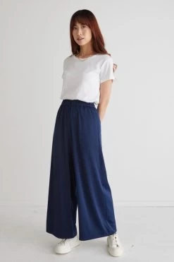 Luxury Navy Satin Wide Leg Elastic Waist Pant 9 Luxury Navy Satin Wide Leg Elastic Waist Pant -Fashion Clothing Store B3E01BA3 69D8 43DE 87DD AC55E1F93A32 1 105 c 1
