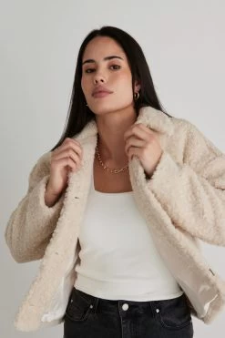 Seattle Oat Textured Teddy Jacket -Fashion Clothing Store BA1373DD 395A 4F37 83AC CDDD0CE90D37 1 105 c