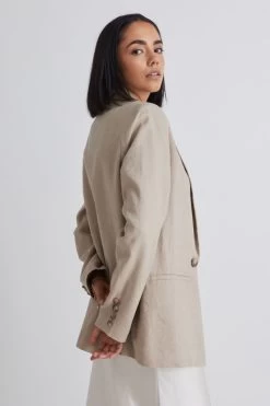 Mason Sand Linen Boyfriend Blazer 14 Mason Sand Linen Boyfriend Blazer -Fashion Clothing Store BCBEE0EF 7920 4160 AEF1 5D742EA983A8 1 105 c