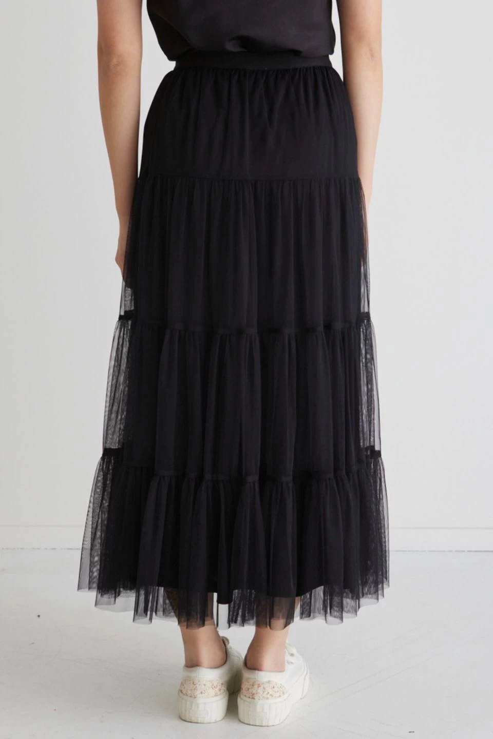 Neve Black Tiered Tulle Midi Skirt 6 Neve Black Tiered Tulle Midi Skirt - Image 4