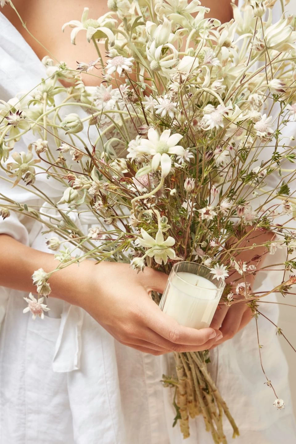 CH Jasmine + Magnolia Candle 60g 4 CH Jasmine + Magnolia Candle 60g - Image 2