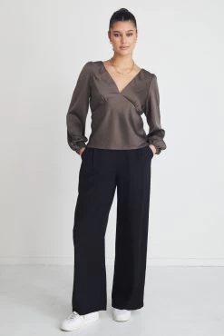 Best Life Black Satin Wide Leg Side Zip Pant 8 Best Life Black Satin Wide Leg Side Zip Pant -Fashion Clothing Store D62D5E4A 1128 47D4 8E8B 5AD9777BD49D 1 201 a