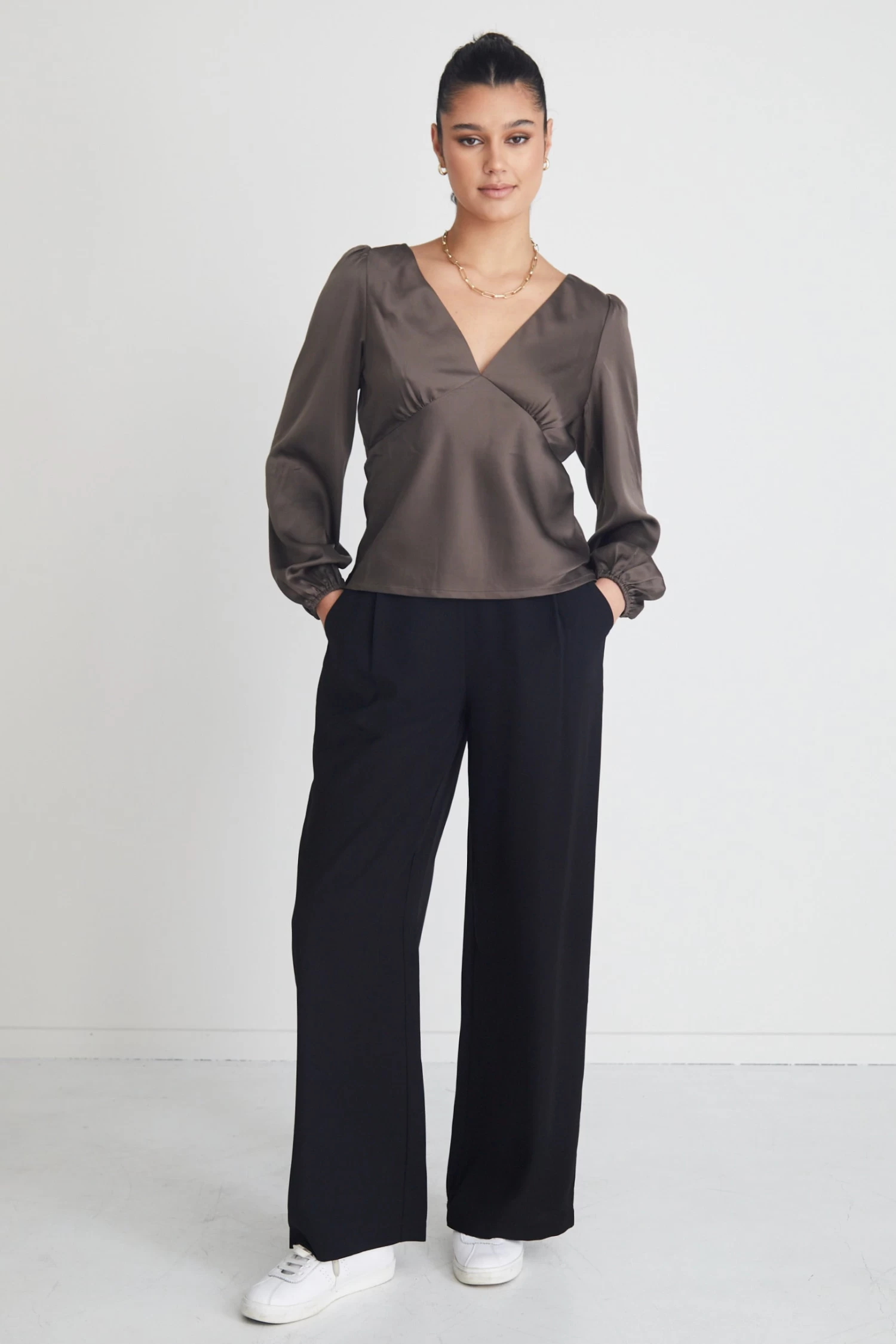 Best Life Black Satin Wide Leg Side Zip Pant 5 Best Life Black Satin Wide Leg Side Zip Pant - Image 3