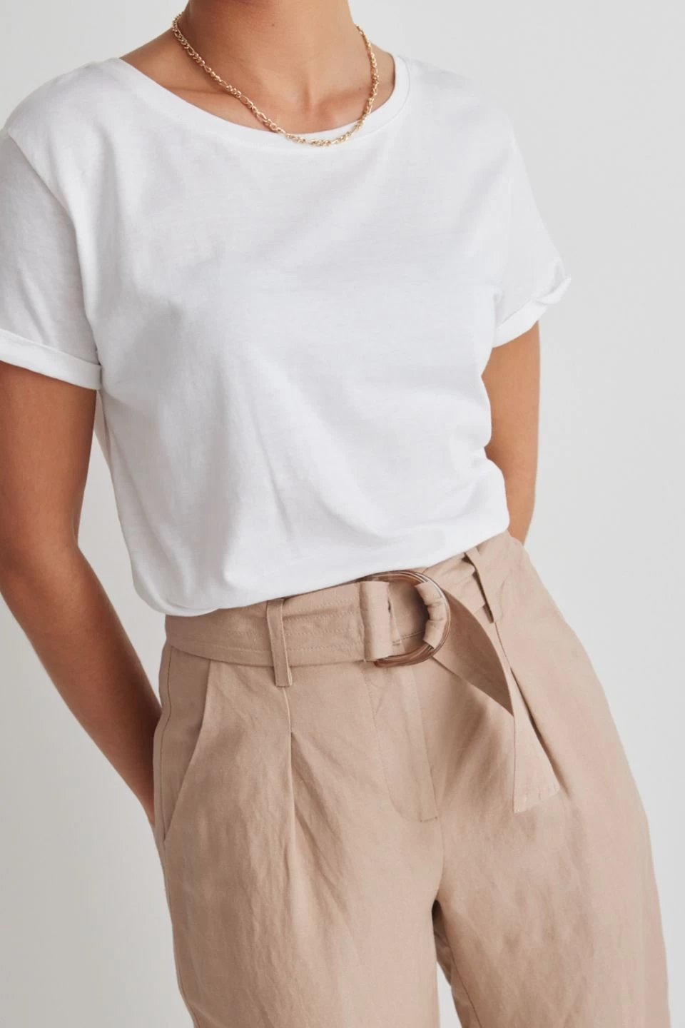 Journey Mocha Linen Belted Pleat Front Tapered Leg Pant 5 Journey Mocha Linen Belted Pleat Front Tapered Leg Pant - Image 3