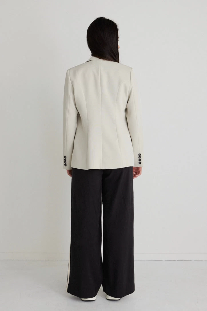 Harper Cloud Textured Double Breasted Blazer 7 Harper Cloud Textured Double Breasted Blazer - Image 5