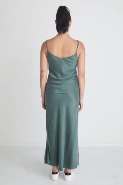 Scorpio Ocean Cupro Bias Midi Skirt 11 Scorpio Ocean Cupro Bias Midi Skirt -Fashion Clothing Store FCD8532D 8D3F 47D6 B50A D79570CB6E6D 1 105 c