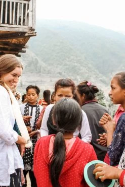 Star Cluster Stud Earrings Gold 5 Star Cluster Stud Earrings Gold -Fashion Clothing Store FlofamilyinNepalFloGivesBack4 1