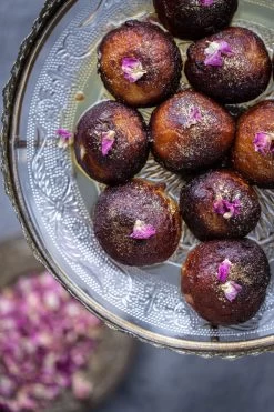 Saffron Swirls + Cardamom Dust 9 Saffron Swirls + Cardamom Dust -Fashion Clothing Store GulabJamun 5