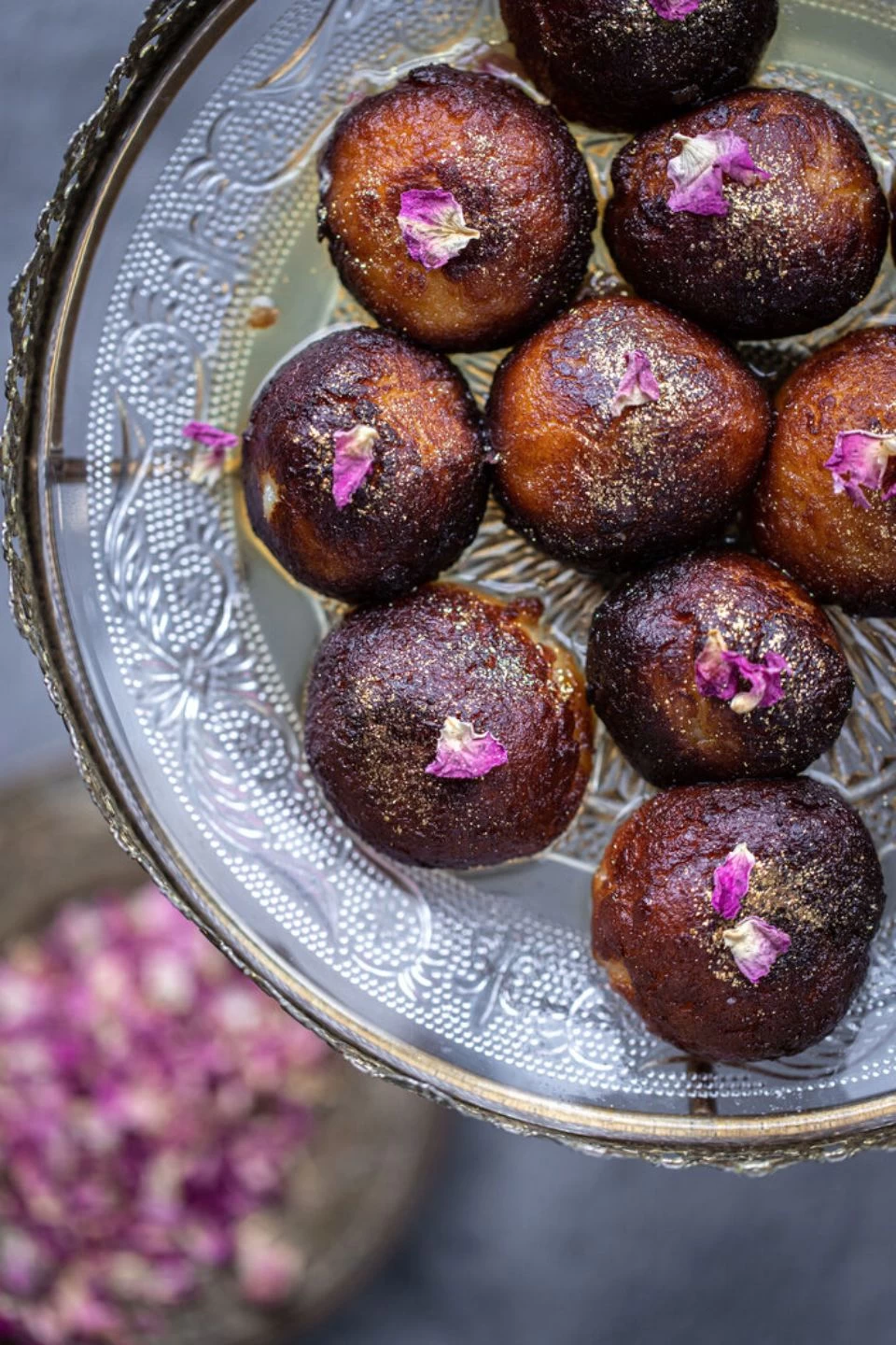 Saffron Swirls + Cardamom Dust 6 Saffron Swirls + Cardamom Dust - Image 4