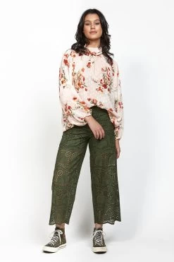 Context Ivory Floral LS Top 8 Context Ivory Floral LS Top -Fashion Clothing Store JD4029ContextTopJD4003AdjectivePant EXTRA 800x 9752770d ed60 4b81 888b cb906d5e8f2f