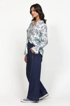 Inform Blue Floral Frill LS Blouse 8 Inform Blue Floral Frill LS Blouse -Fashion Clothing Store JD4034InformShirtJD3815StonePant SIDE 800x 15a8f6f3 6ed0 4df8 8905 20c64d86a762