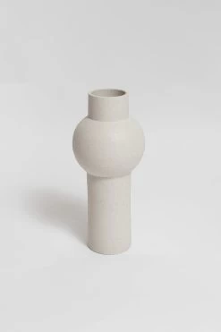 Kansas White Bulb Medium Vase