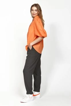 Hue Orange Puff Sleeve Button Front Shirt -Fashion Clothing Store LB1931HueShirtLB1866CardreaderPant SIDE 800x d8dab6d4 21e5 4e6f bee7 98cadf9dffbd