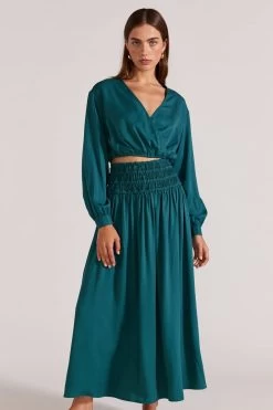 Leila Emerald LS Cropped Top 7 Leila Emerald LS Cropped Top -Fashion Clothing Store LEILA CROP BLOUSE Staple the Label 2 2048x 1