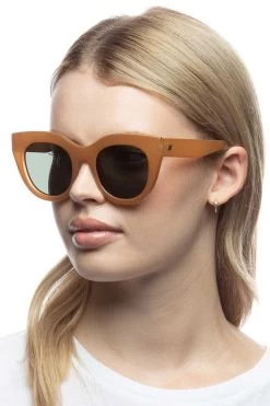 Le Specs Air Heart Cat Eye Caramel Khaki Lens Sunglasses 5 Le Specs Air Heart Cat Eye Caramel Khaki Lens Sunglasses -Fashion Clothing Store LSP2002215 4 1600x 1