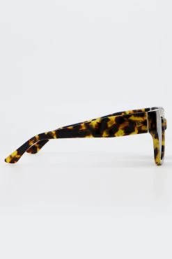 Rae Tortoise Sunglasses 9 Rae Tortoise Sunglasses -Fashion Clothing Store Rae tortoise side