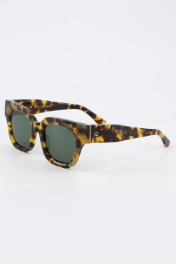 Rae Tortoise Sunglasses 8 Rae Tortoise Sunglasses -Fashion Clothing Store Rae tortoise threequarter
