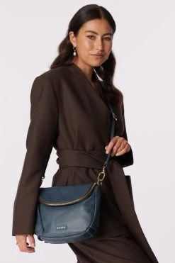 Fifi Crossbody Prussian Leather Bag 8 Fifi Crossbody Prussian Leather Bag -Fashion Clothing Store SabenAW23ModelFifiPrussian 2