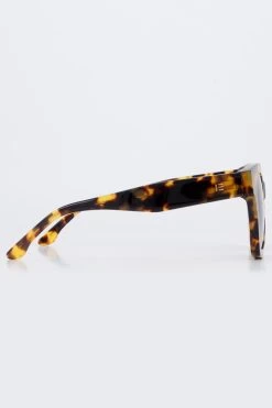Maleika Tortoise Sunglasses 8 Maleika Tortoise Sunglasses -Fashion Clothing Store maleika tortoise side