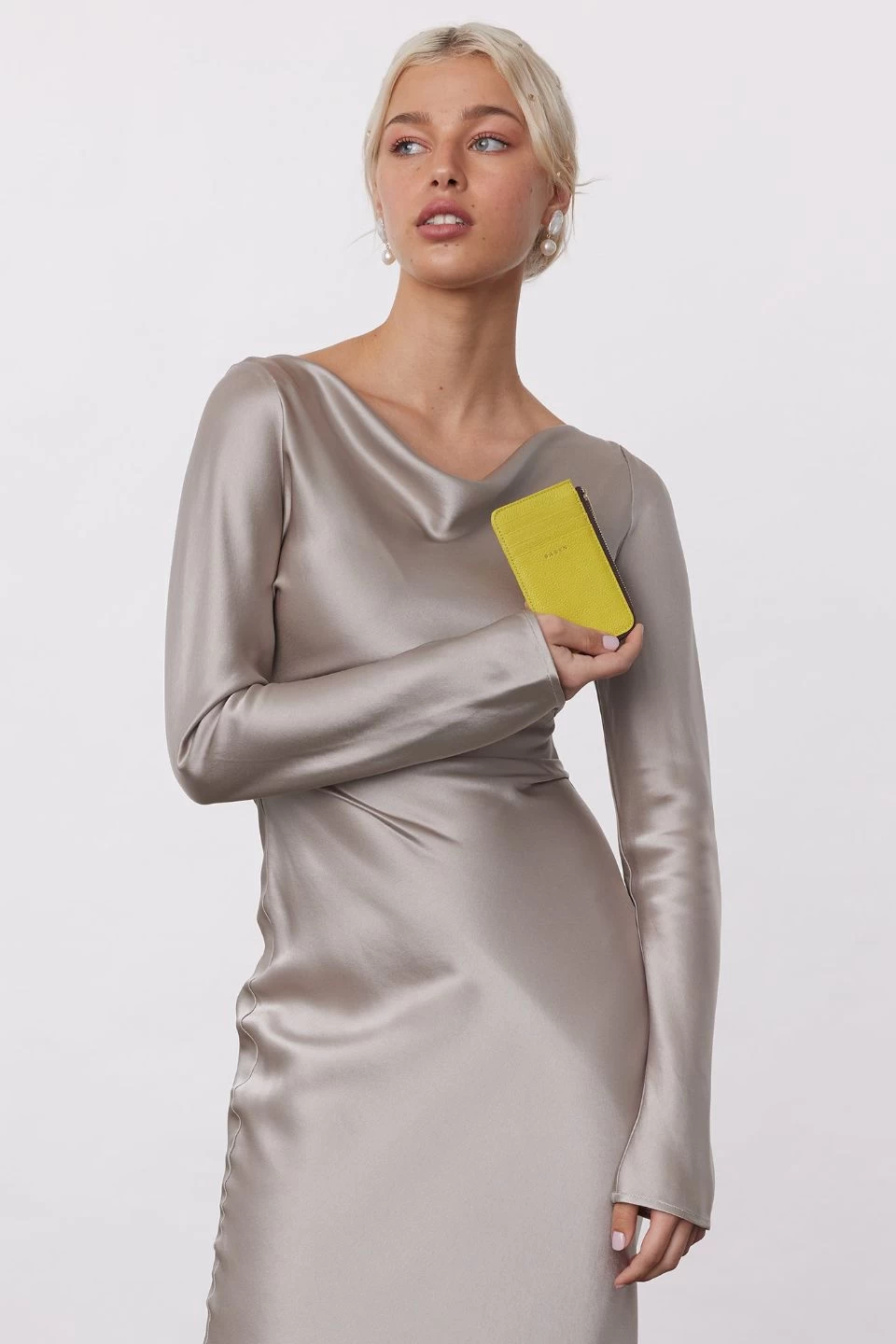 Winona Citrine Leather Card Holder 4 Winona Citrine Leather Card Holder - Image 2