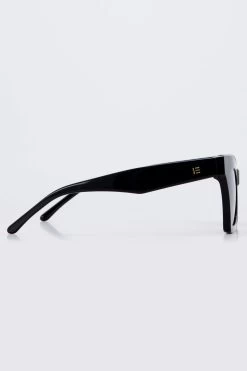 Sienna Black Sunglasses 10 Sienna Black Sunglasses -Fashion Clothing Store sienna black front 1080x 2