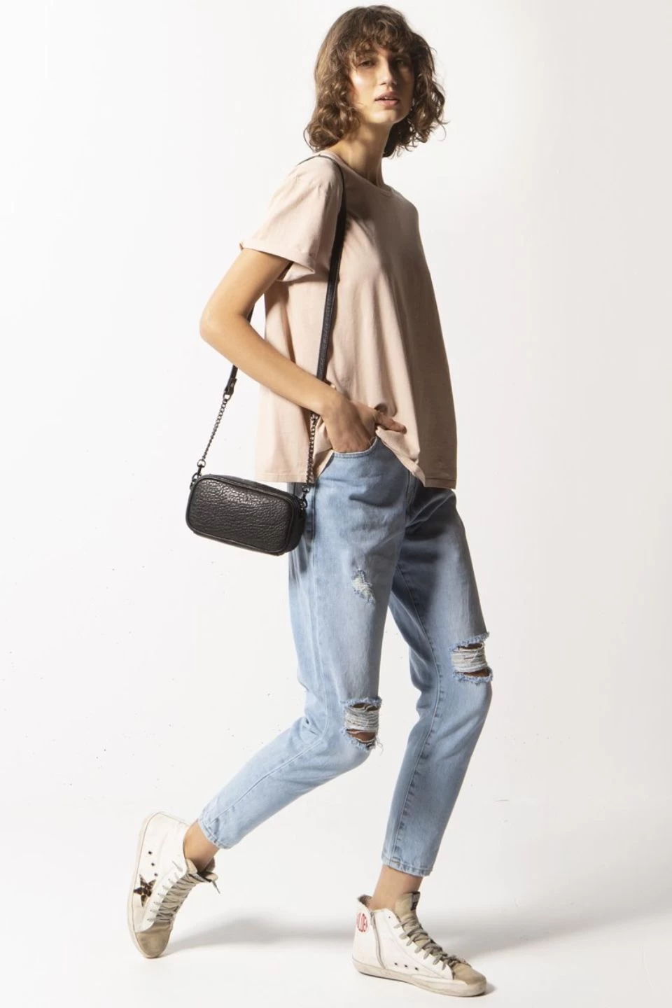 New Normal Black Bubble Mini Cross Body With Chain 4 New Normal Black Bubble Mini Cross Body With Chain - Image 2