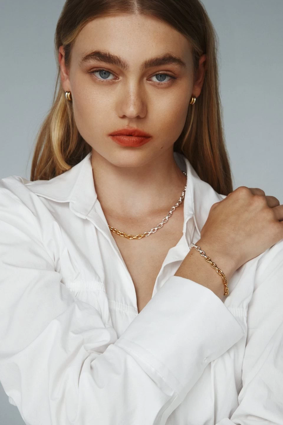 Two Tone 18k Gold Plated Curve Earrings 4 Two Tone 18k Gold Plated Curve Earrings - Image 2