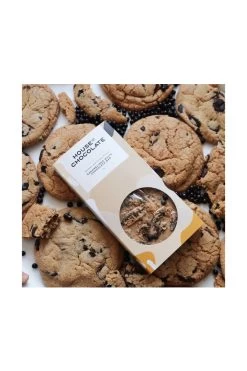 Caramelised White Chocolate Cookies + Pearls Chocolate Bar 7 Caramelised White Chocolate Cookies + Pearls Chocolate Bar -Fashion Clothing Store zed white choc cookies and pearls 3